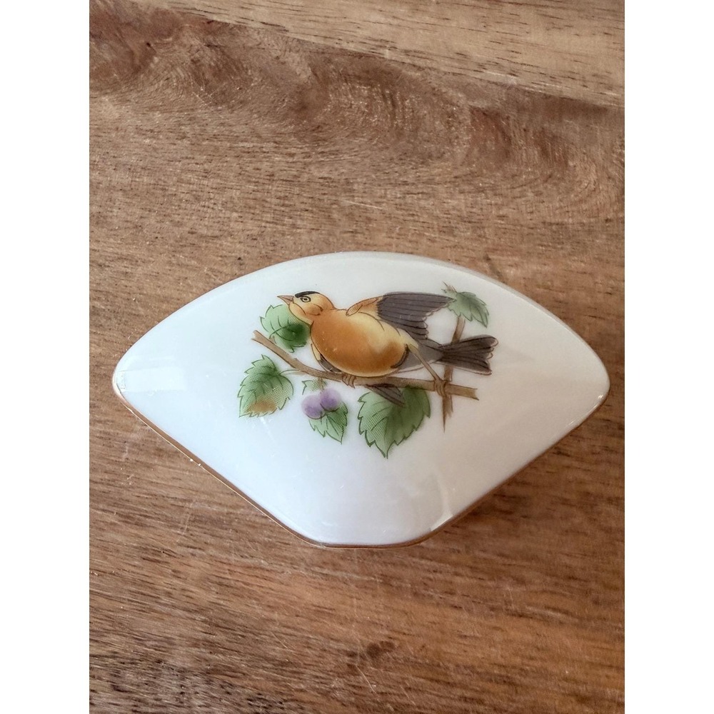 Vintage Lefton Japan Bird Trinket Box Fan Shaped Porcelain‎ Gold Trim